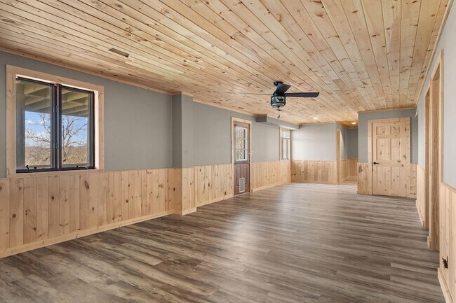 Building Photo - 42 Irish Hills Blvd