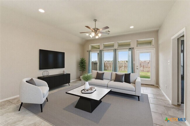 Building Photo - 2940 Coral Way