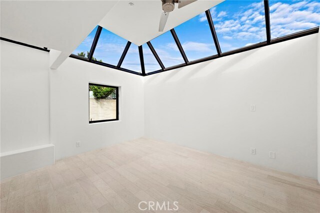 Building Photo - 715 Ocean Front