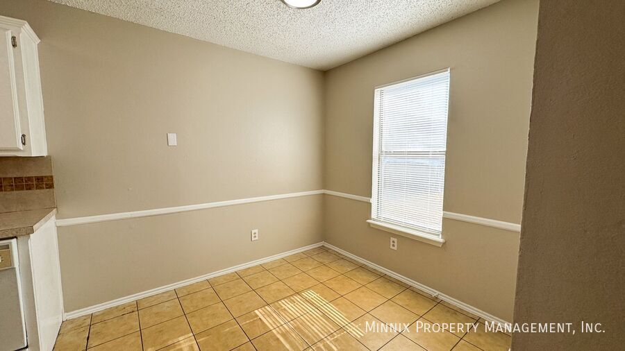 Building Photo - 2509 79th St