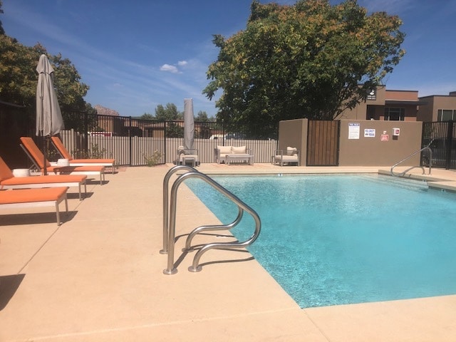 Building Photo - Pinon Lofts