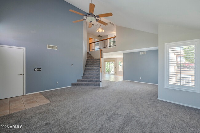 Building Photo - 2340 W Myrtle Dr