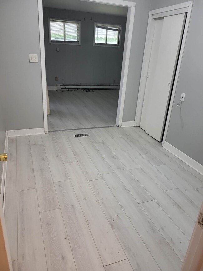 Sitting room leads to master bedroom - 5074 Fortman Dr