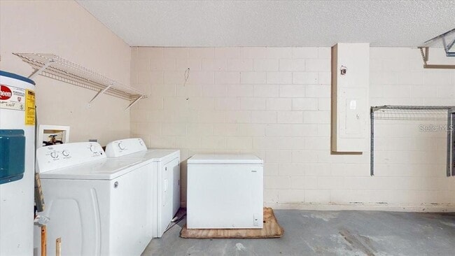 Building Photo - 1910 Ellery Ln