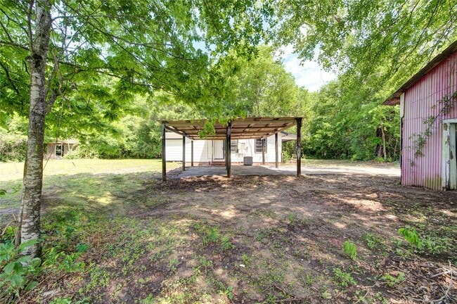 Building Photo - 808 State Highway Loop