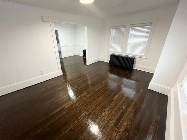 Building Photo - 25 R Auburn St