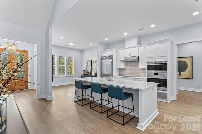 Building Photo - 129 Greens Rd