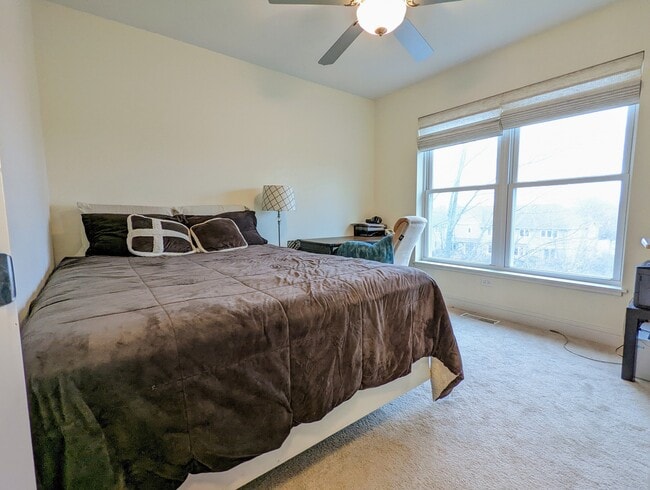 Building Photo - 2603 Chelsey St