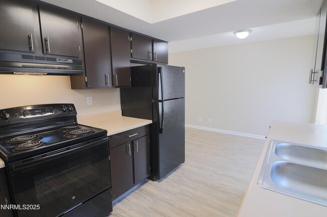 Building Photo - 315 Crampton St
