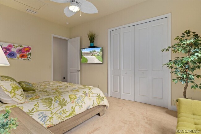 Building Photo - 2321 N Hickory Glen Point