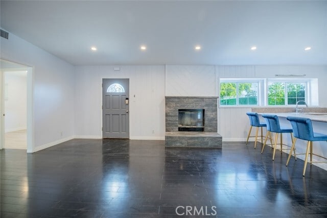 Building Photo - 8561 Orion Ave