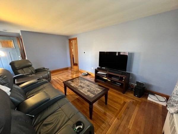 Building Photo - 375 Elm St