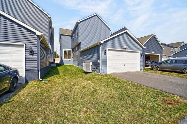 Building Photo - 22129 Clarksburg Rd