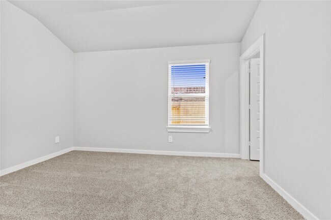 Building Photo - 2635 Wastelbread Ln