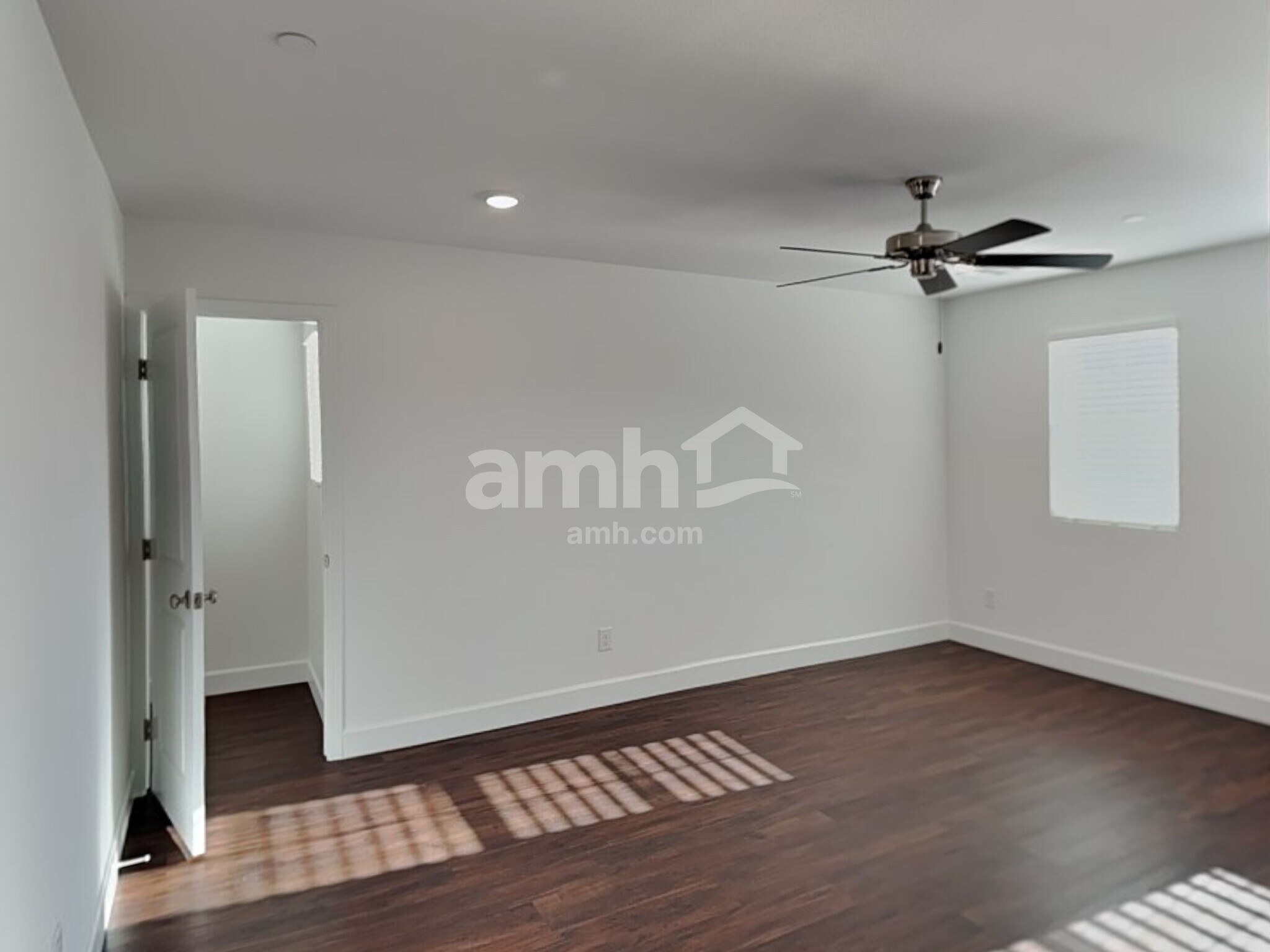 Building Photo - 284 Yasmin Daylily Pl