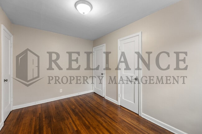 Building Photo - 1316 Dellrose