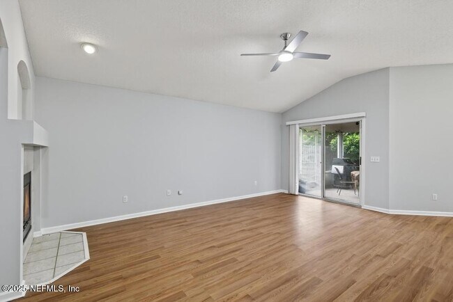 Building Photo - 1675 Rustling Dr