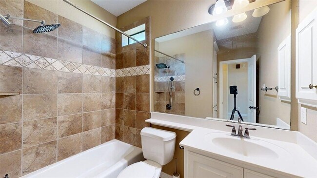 Building Photo - 3900 Latinne Ln