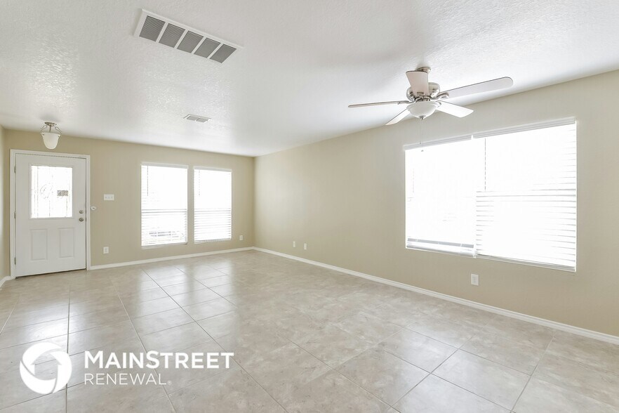 Building Photo - 13203 Loma Vallejo