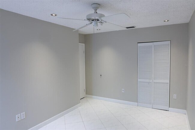 Building Photo - 3121 Bordeaux Ln