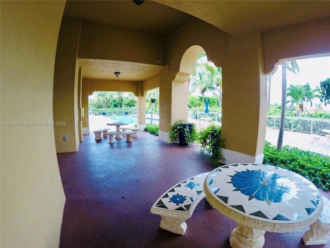 Building Photo - 6630 NW 114th Ave
