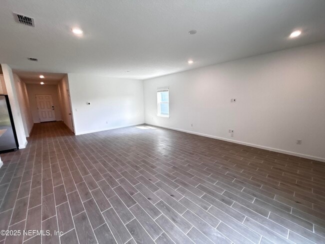 Building Photo - 1671 Lachlan Cir