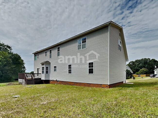 Building Photo - 1305 Tawny View Ln