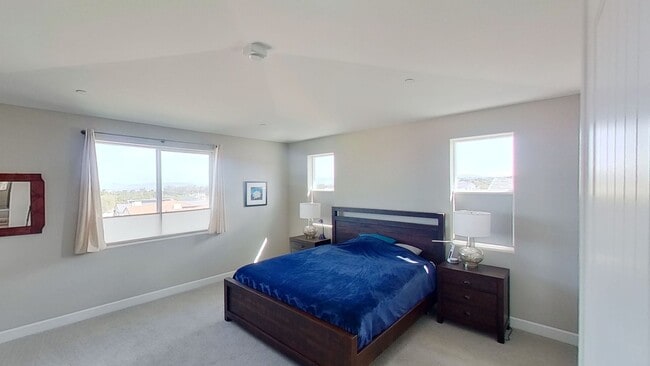 Building Photo - AMAZING 3+ bed, 2.5-bath Executive Home in Rice Ranch Community!