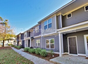 Building Photo - 2290 Connally Pl