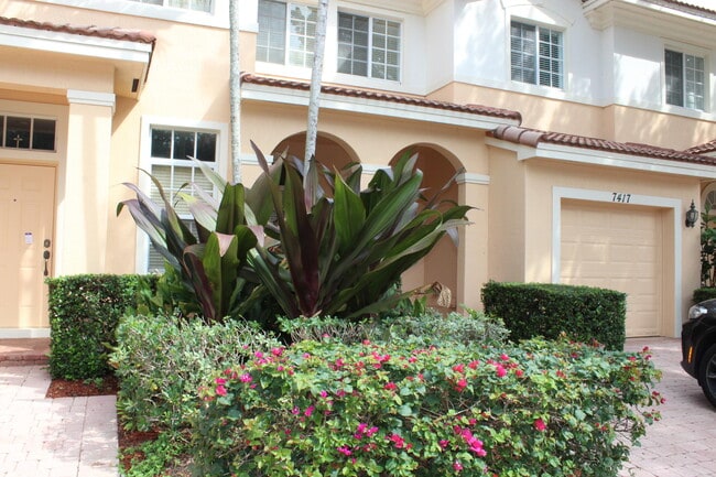 Building Photo - 7417 Brielle Dr