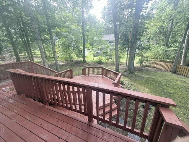Building Photo - Spacious Cape in Woodlake Available Immediately