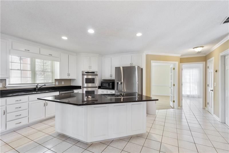 Building Photo - 4565 Ashmore Cir