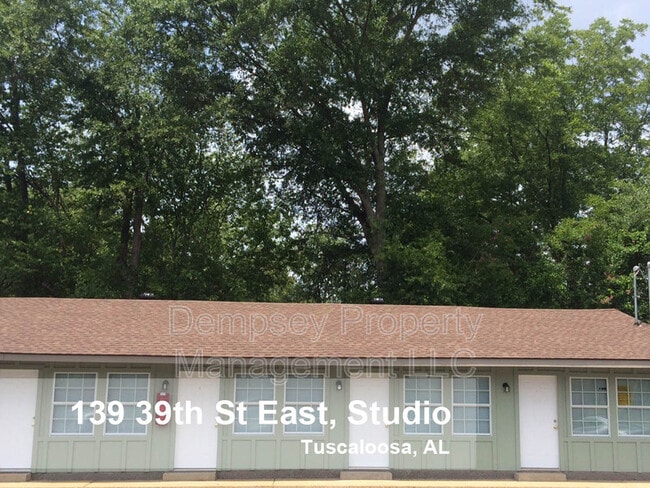 Building Photo - 139 39th St E