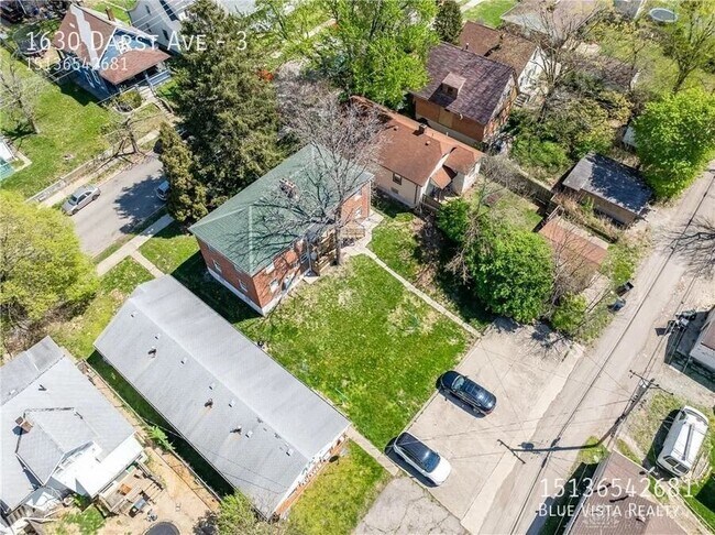 Building Photo - 1630 Darst Ave