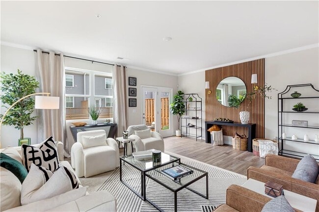 Building Photo - 3642 S Fulton Ave