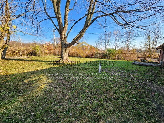 Building Photo - Newly Renovated, 3 Bedroom, 1 Bathroom Hom...