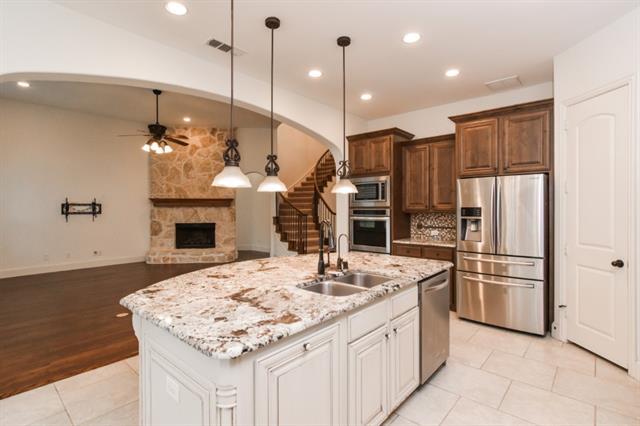 Building Photo - 1534 Red Rock Canyon Rd