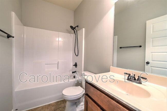 Building Photo - 209 Cameron Creek Ln