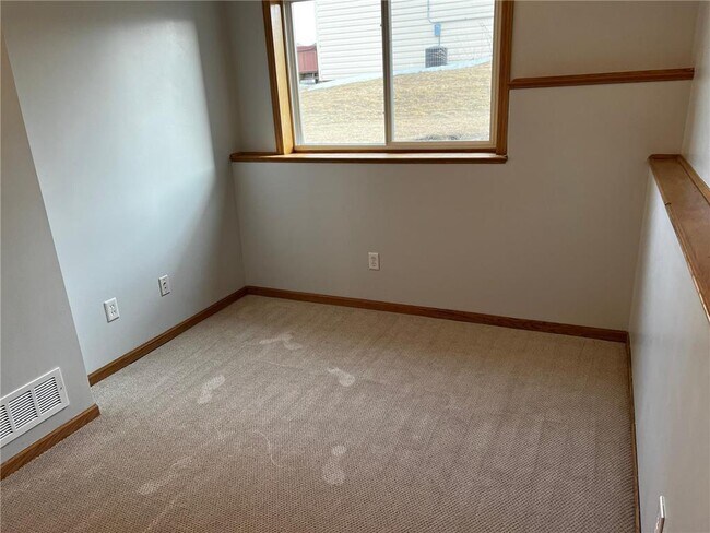 Building Photo - 5364 56th Ave NW