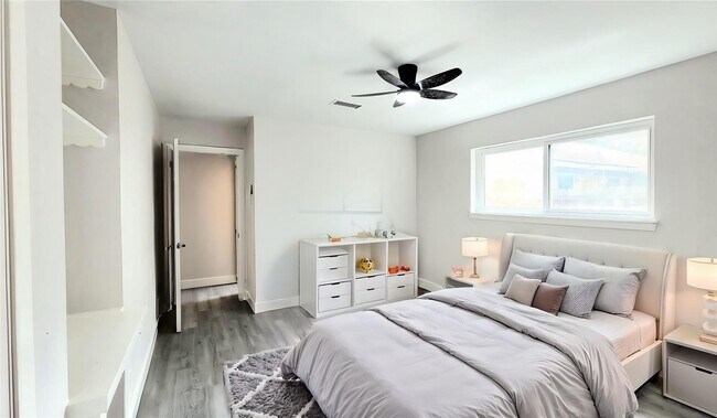 Building Photo - 403 Vance St