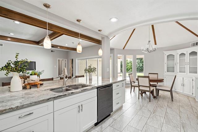 Building Photo - 6349 Highgate Ln