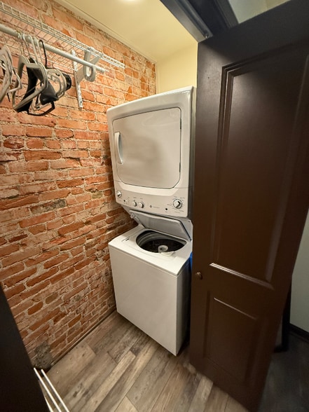 Building Photo - 1927 N 2nd St