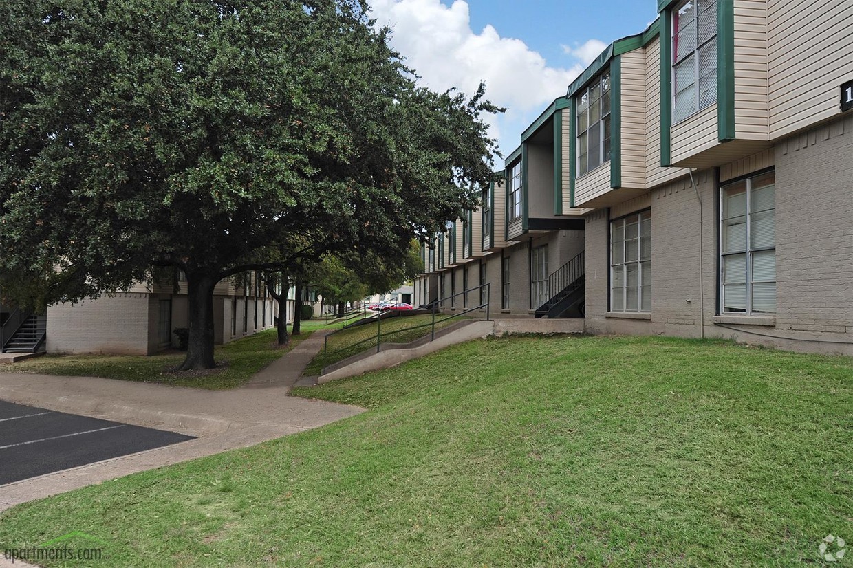 Mountain Creek Apartments Dallas