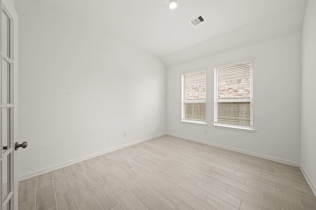 Building Photo - 2427 Madera Landing Ln