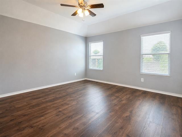 Building Photo - 1229 Walnut Cliff Ct