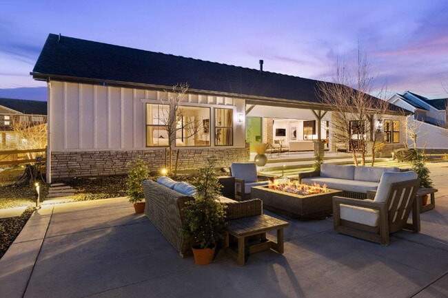 Building Photo - Colorado Luxury Redefined | Custom Ranch with Exceptional Outdoor Living & Designer Finishes