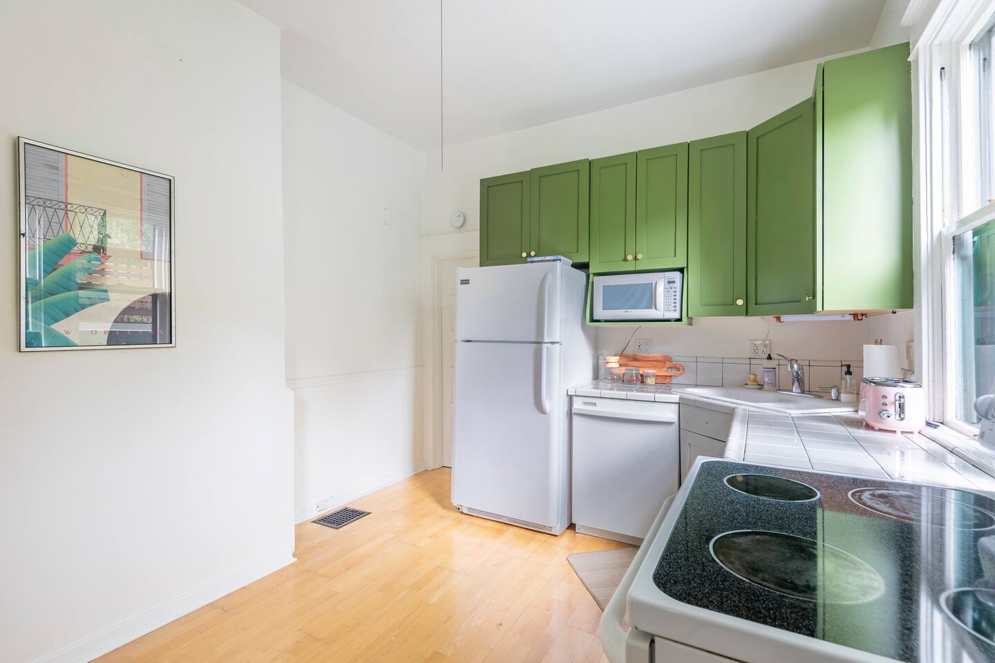 Building Photo - 1320 SE 28th Ave