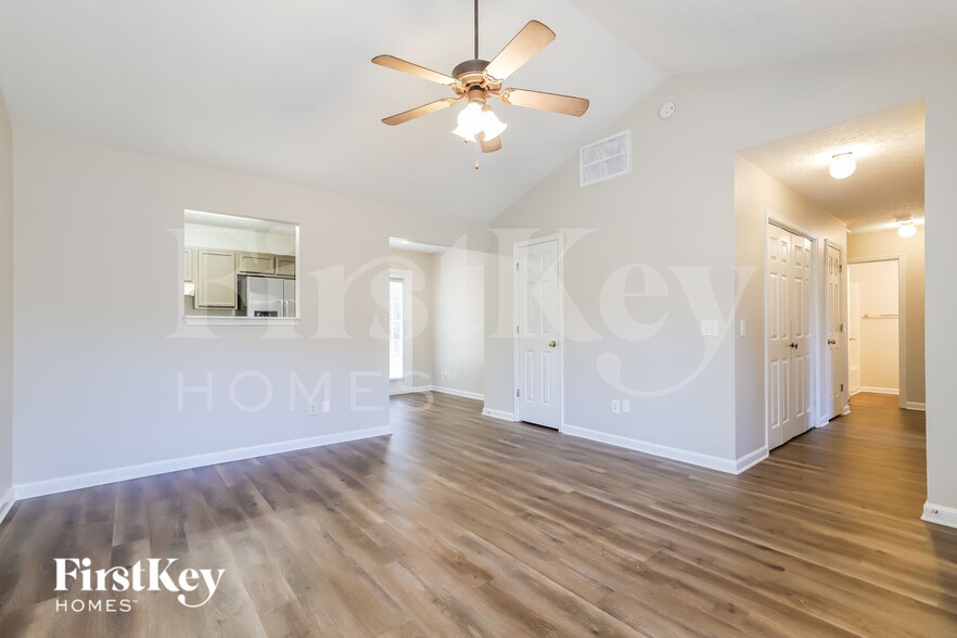 Building Photo - 5461 Bethel Rd