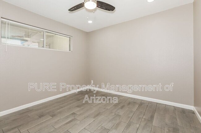 Building Photo - 100 W Gary Dr