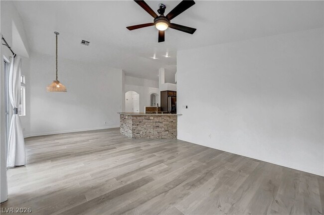 Building Photo - 7213 Elite Ct